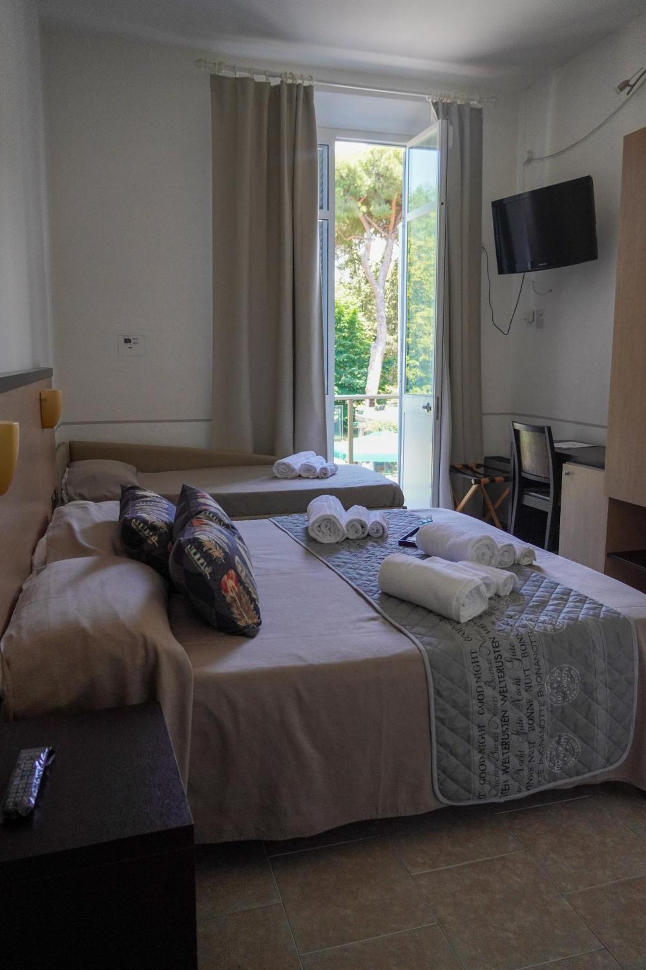 Hotel Cilene Viareggio Luaran gambar